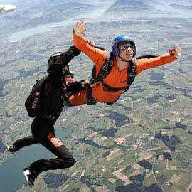 Solo skydive