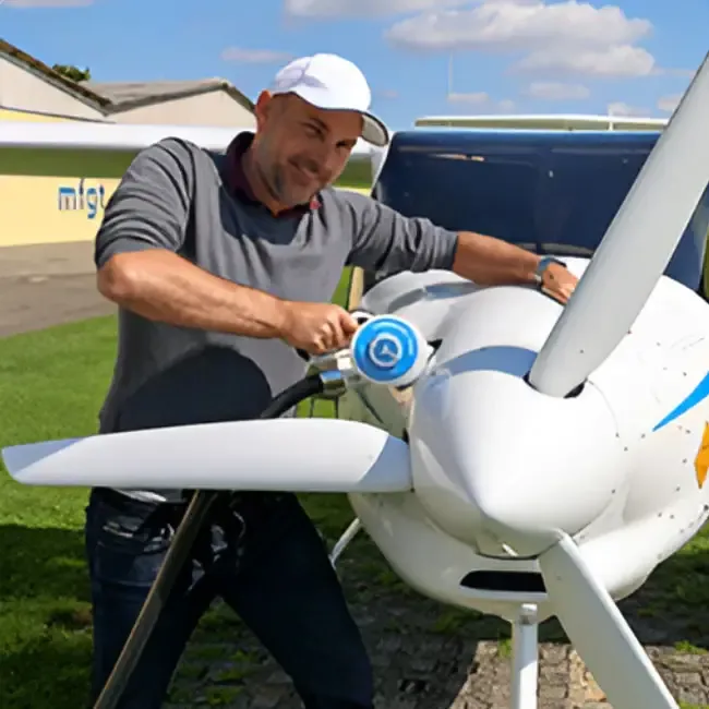 Morell Westermann - Motor- und Segelflugzeug Pilot